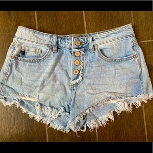 Kancan denim shorts